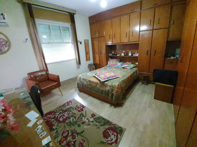 imóvel com 350m² - Embaré - Santos