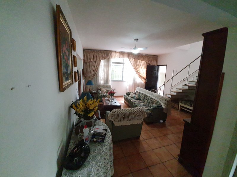 imóvel com 350m² - Embaré - Santos