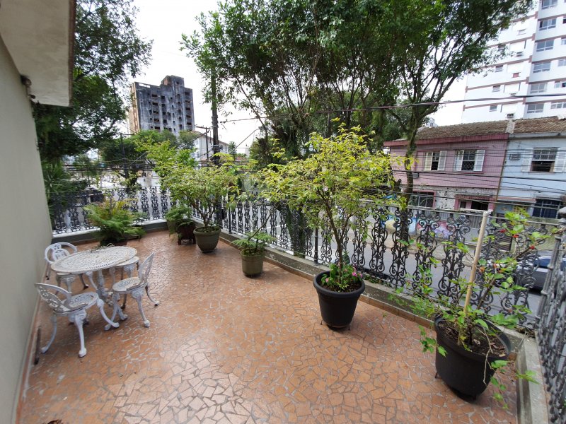 imóvel com 350m² - Embaré - Santos