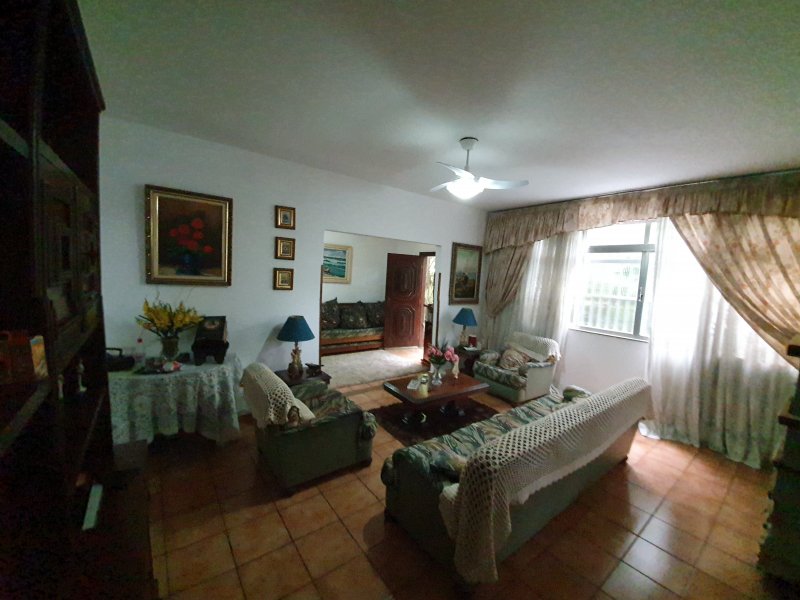 imóvel com 350m² - Embaré - Santos