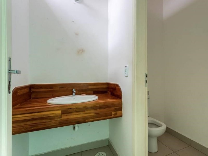 Comercial à venda Prainha com 400m² e 1 quarto por R$ 3.000.000 - 249712135-banheiro-1-piso-terreo-2.jpg