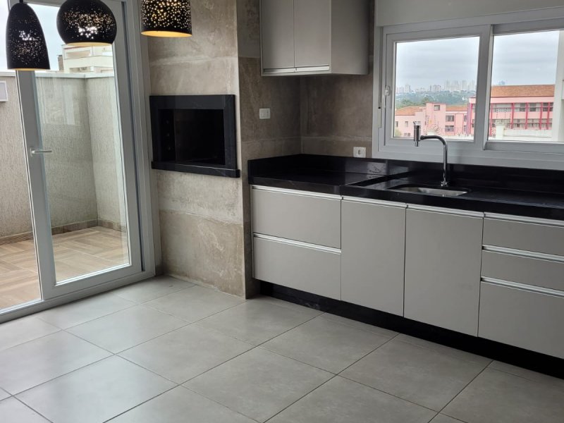 imóvel com 300m² - Bairro Alto - Curitiba
