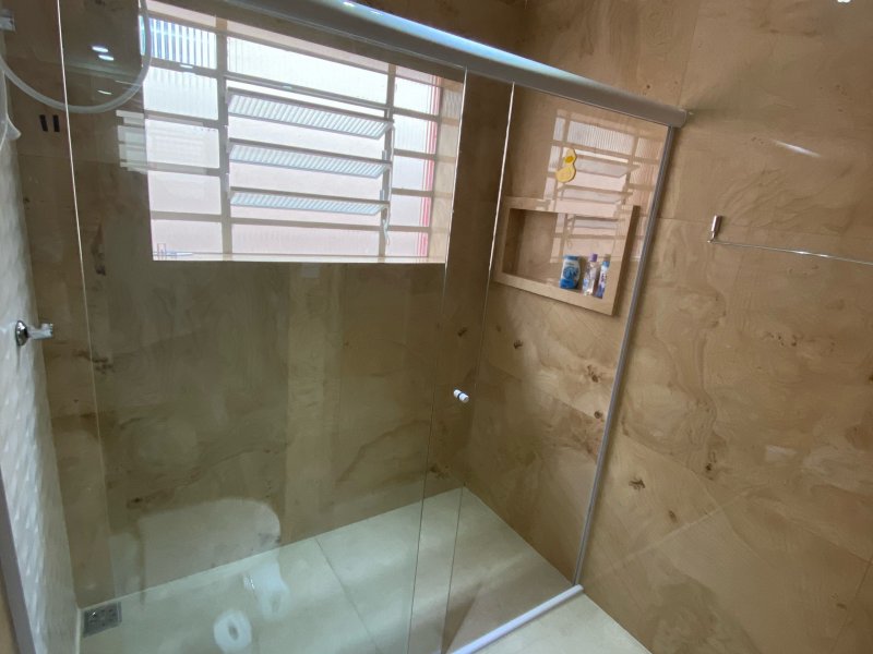 Casa à venda Vila Alpina com 232m² e 4 quartos por R$ 1.190.000 - 1679066416-bbb22135-e485-43a4-9704-817126831259.jpeg