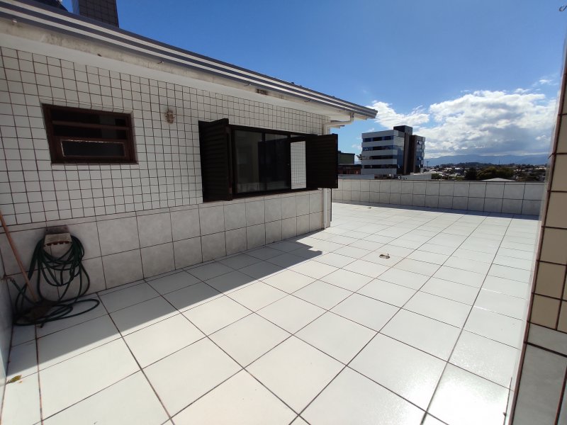 Cobertura à venda centro  com 187m² e 3 quartos por R$ 520.000 - 392429550-img-20211019-145214.jpg