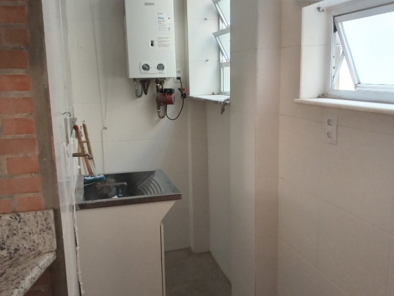 Apartamento à venda Copacabana com 60m² e 2 quartos por R$ 670.000 - 1264495808-area-servico-2.jpg