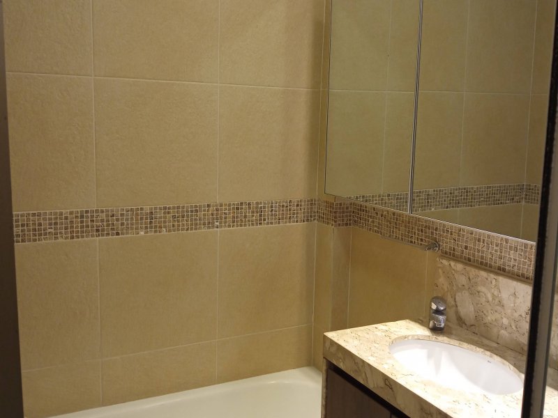 Apartamento à venda Copacabana com 60m² e 2 quartos por R$ 670.000 - 1695502436-banheiro-4.jpg