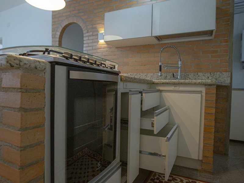 Apartamento à venda Copacabana com 60m² e 2 quartos por R$ 670.000 - 1954548979-cozinha-03-baixa-resol.jpg