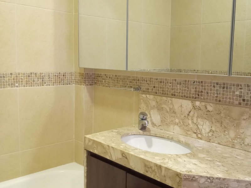 Apartamento à venda Copacabana com 60m² e 2 quartos por R$ 670.000 - 287472689-banheiro-2.jpg