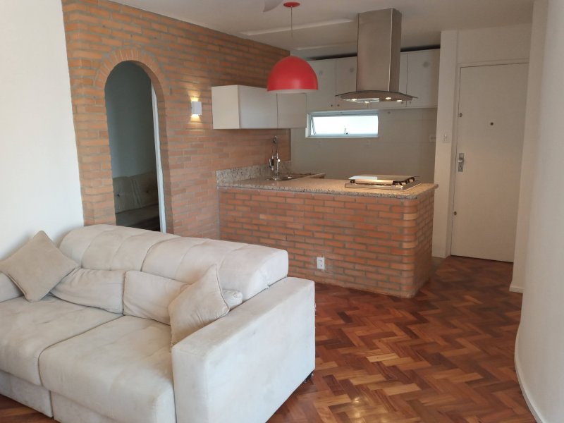 Apartamento à venda Copacabana com 60m² e 2 quartos por R$ 670.000 - 439138099-sala-cozinha.jpg