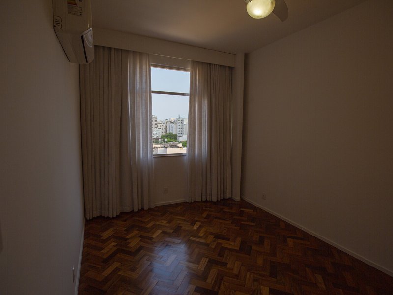 Apartamento à venda Copacabana com 60m² e 2 quartos por R$ 670.000 - 662548029-vista-02-baixa-resol.jpg