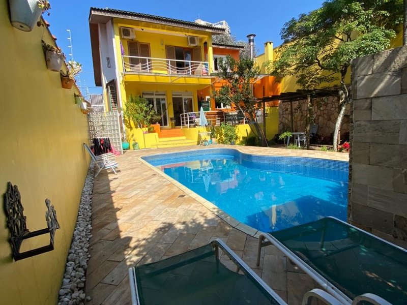 Casa à venda Jardim da Saúde com 450m² e 3 quartos por R$ 1.850.000 - 2064613672-2adc0ace-8dcc-412c-adff-74b55f0994be.jpeg