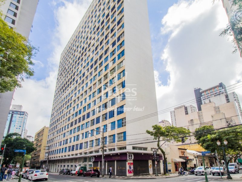 imóvel com 19000m² - Centro - Curitiba