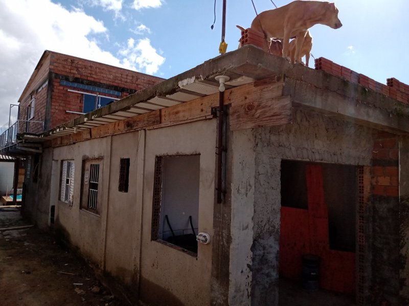 Casa à venda Bela Vista com 320m² e 3 quartos por R$ 200.000 - 280784098-frente-1-copia.jpg