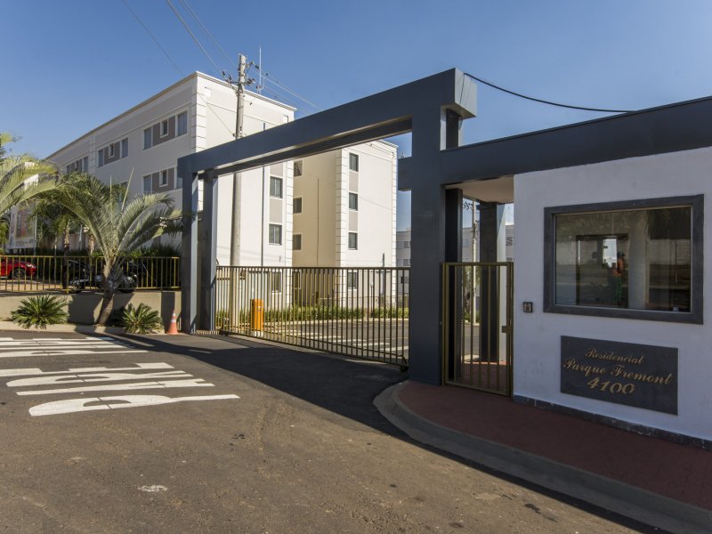 Apartamento à venda Jardim Noêmia com 48m² e 2 quartos por R$ 165.500 - 485619189-guarita-imagem-do-condominio-apartamentos-parque-fremont-201809261935024980.jpeg