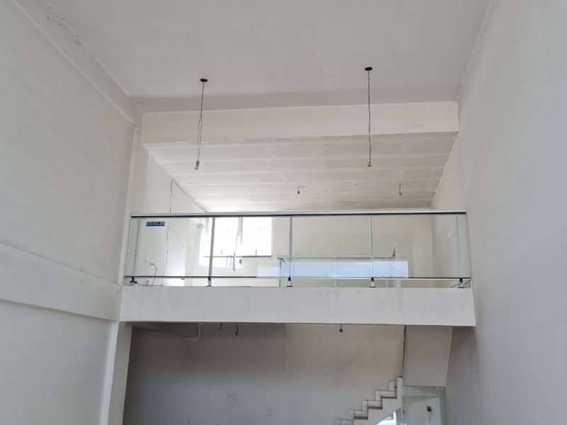 Comercial à venda Tropical com 1100m² e 1 quarto por R$ 1.500.000 - 1935446628-img-20211109-wa0000.jpg