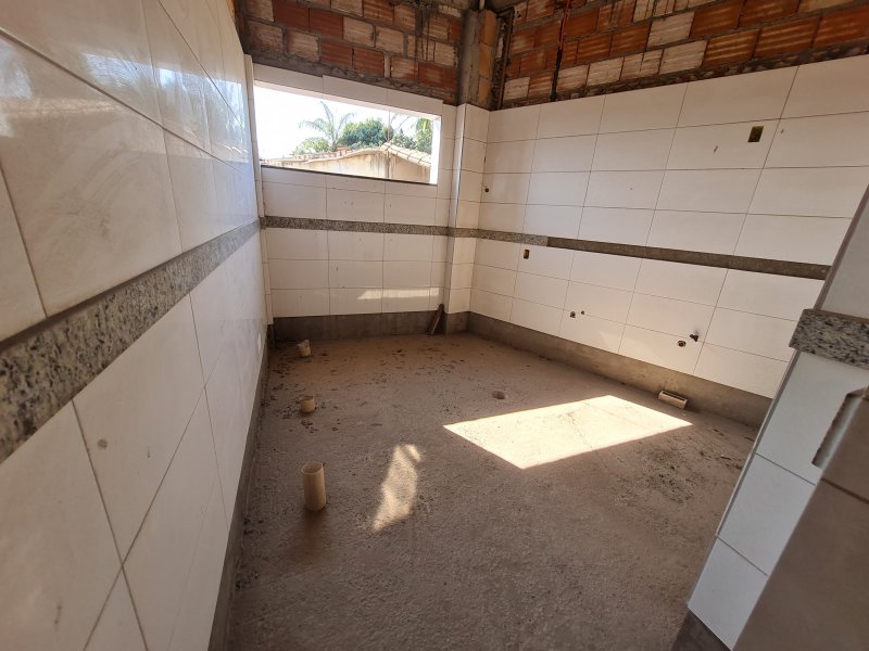 Comercial à venda Tropical com 1100m² e 1 quarto por R$ 1.500.000 - 633295001-20210813-143503.jpg