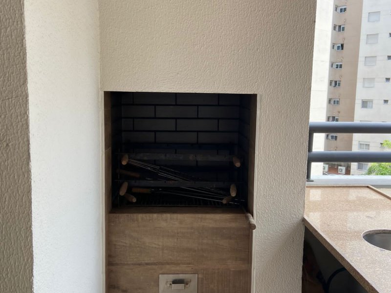 Apartamento à venda Vila Andrade com 168m² e 3 quartos por R$ 1.100.000 - 987493812-varanda2.jpeg