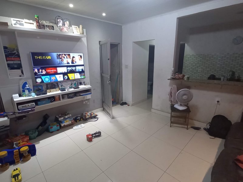 Casa à venda Vargem Pequena com 72m² e 4 quartos por R$ 300.000 - 696050761-20210920-175001.jpg