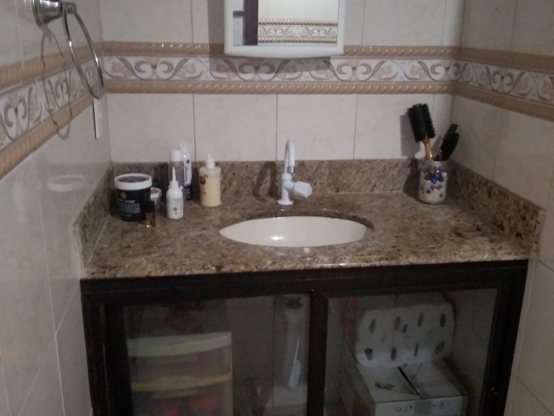 Casa de condomínio à venda Maria Paula com 345m² e 4 quartos por R$ 400.000 - 1057503372-img-20191027-160356.jpg