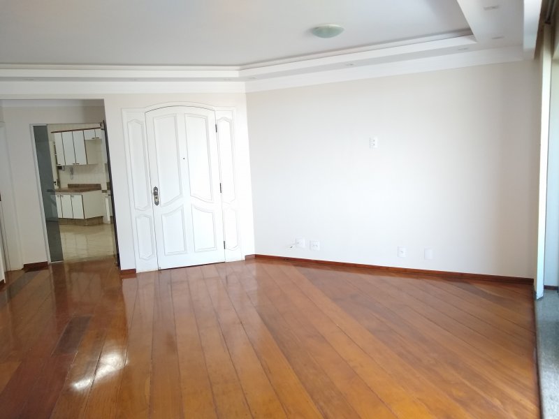 Apartamento à venda Centro com 183m² e 4 quartos por R$ 550.000 - 122220452-002.jpg