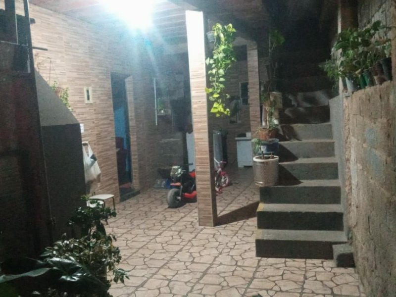 Casa à venda Parque Santo Antônio com 208m² e 5 quartos por R$ 550.000 - 33735219-img-20211110-wa0090.jpg