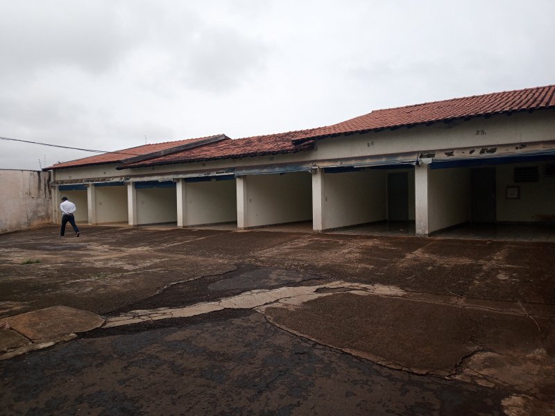 Comercial à venda Lindóia com 2500m² e 1 quarto por R$ 1.900.000 - 1132393137-img-20211007-100818-454.jpg