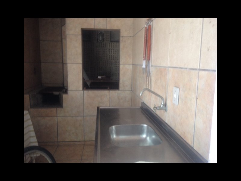 Casa à venda Meia Praia com 240m² e 3 quartos por R$ 655.000 - 894235143-img-1942.JPG