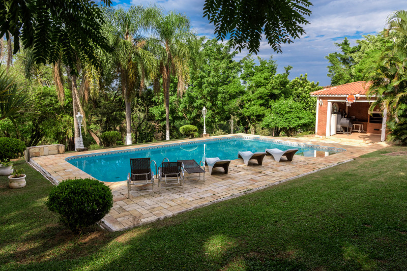 Chácara à venda Parque Santa Isabel com 10918m² e 4 quartos por R$ 1.930.000 - 1993670772-fotos-chacara-104.jpg