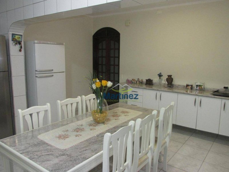 Casa à venda Vila Bancária com 550m² e 3 quartos por R$ 1.200.000 - 195318286-casa-mae-09.jpg