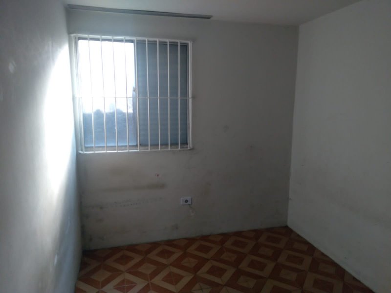 Apartamento à venda Conjunto Residencial José Bonifacio com 55m² e 3 quartos por R$ 185.000 - 644595962-img-20210920-wa0032.jpg
