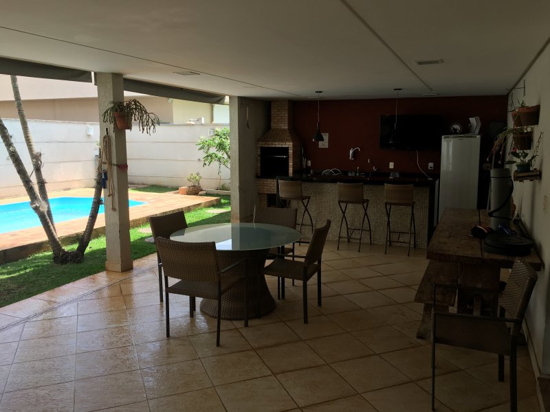 imóvel com 320m² - Cidade Vera Cruz - Jardins Mônaco - Aparecida de Goiânia