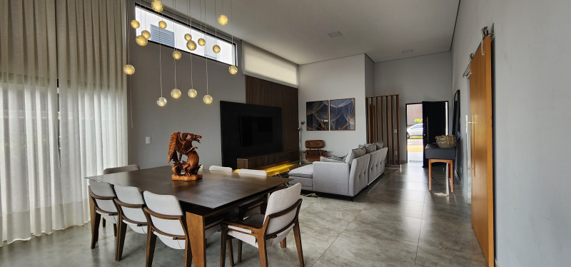 Casa de condomínio à venda Glória com 207m² e 3 quartos por R$ 1.500.000 - 1292133048-20231013-092731.jpg