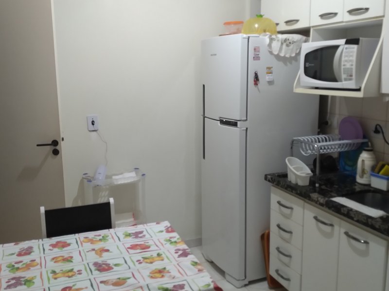 Apartamento à venda Jardim Nova Taboão com 57m² e 2 quartos por R$ 220.000 - 275995846-20211014-192900.jpg