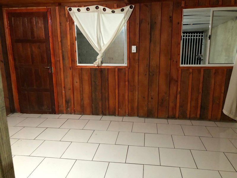 Casa à venda Guatupé com 96m² e 1 quarto por R$ 78.000 - 177321924-8471963d-54a7-486a-be09-f43ecd9082ad.jpeg