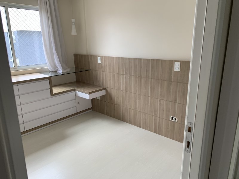 Apartamento à venda Cabral com 57m² e 2 quartos por R$ 507.000 - 315974389-img-7772.JPG