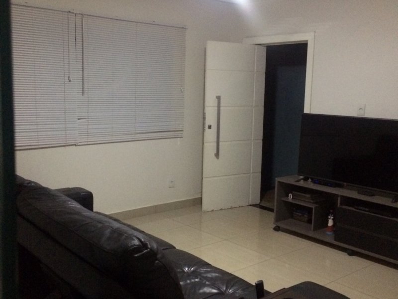 Casa à venda Valparaizo I com 250m² e 5 quartos por R$ 780.000 - 2091245917-4edb8177-ae88-40a5-908f-38893284bbf2.jpeg