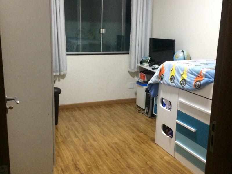 Casa à venda Valparaizo I com 250m² e 5 quartos por R$ 780.000 - 783737455-4c39c837-c1f9-4e34-9371-c9ef021fd255.jpeg