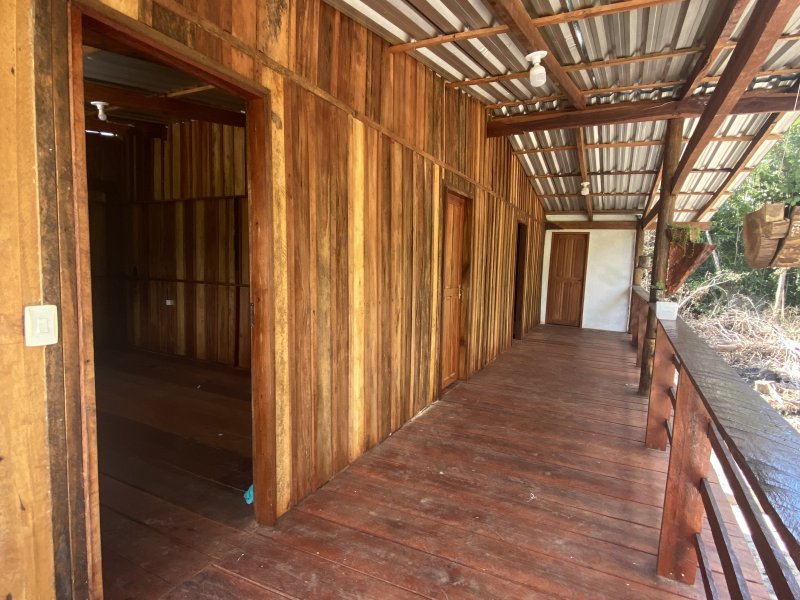 Sítio à venda Centro com 25m² e 3 quartos por R$ 500.000 - 1034812008-dc865415-bc96-41b6-a827-1f92b2125ff3.jpeg