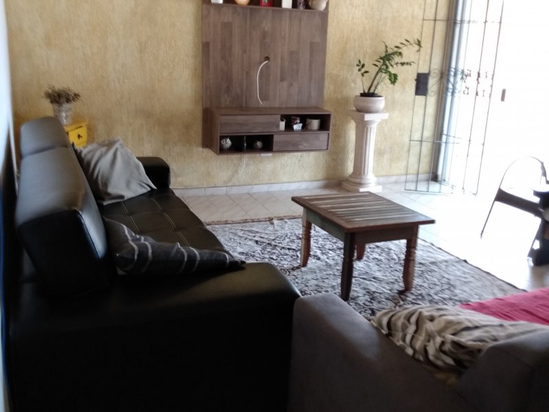 Casa à venda Parque Oasis com 193m² e 4 quartos por R$ 695.000 - 1049656837-img-20210930-102546530.jpg