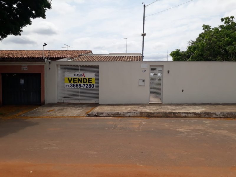 Casa à venda Parque Andiara com 156m² e 3 quartos por R$ 650.000 - 1469078008-fachada-da-casa2.jpeg