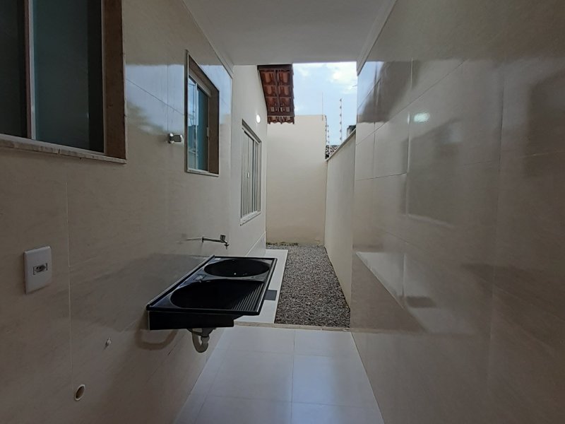 Casa à venda Emaús com 13169m² e 3 quartos por R$ 300.000 - 2068274514-20210718-153852.jpg