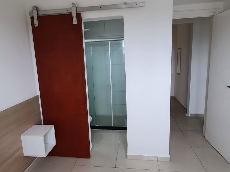 Apartamento à venda Candeias com 64m² e 3 quartos por R$ 285.000 - 1015730459-20210301-115933.jpg