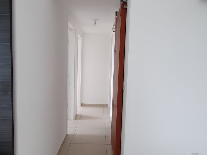 Apartamento à venda Candeias com 64m² e 3 quartos por R$ 285.000 - 1549374846-20210301-123118.jpg