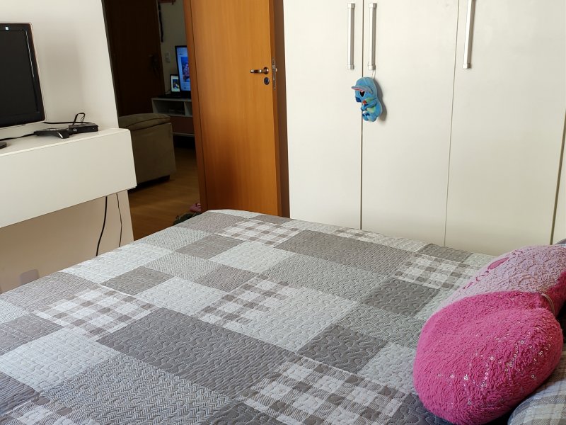 Apartamento para alugar Campo Grande com 40m² e 2 quartos por R$ 900 - 760119455-quarto-01.jpg