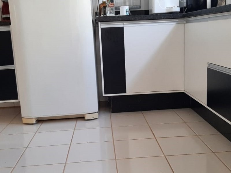 Apartamento à venda Jardim Botânico com 124m² e 3 quartos por R$ 420.000 - 594059888-2.jpg