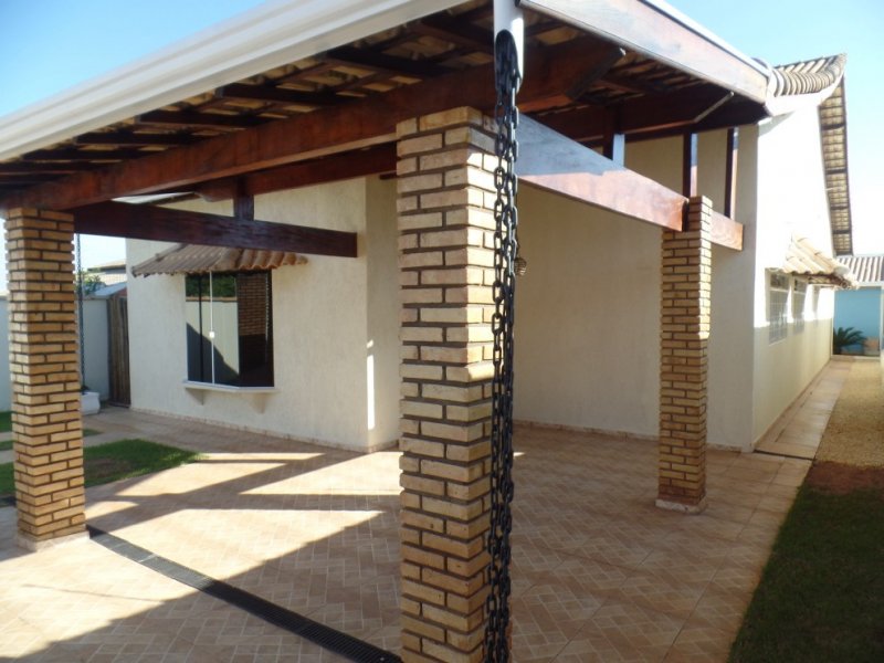 Casa à venda CENTRO com 218m² e 4 quartos por R$ 515.000 - 1370654316-foto2.jpg
