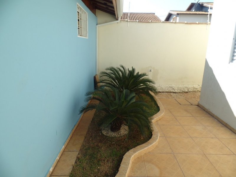 Casa à venda CENTRO com 218m² e 4 quartos por R$ 515.000 - 1653957325-foto28.jpg