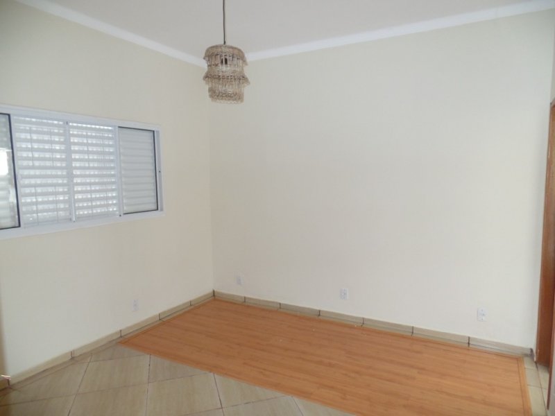 Casa à venda CENTRO com 218m² e 4 quartos por R$ 515.000 - 179907773-foto19.jpg
