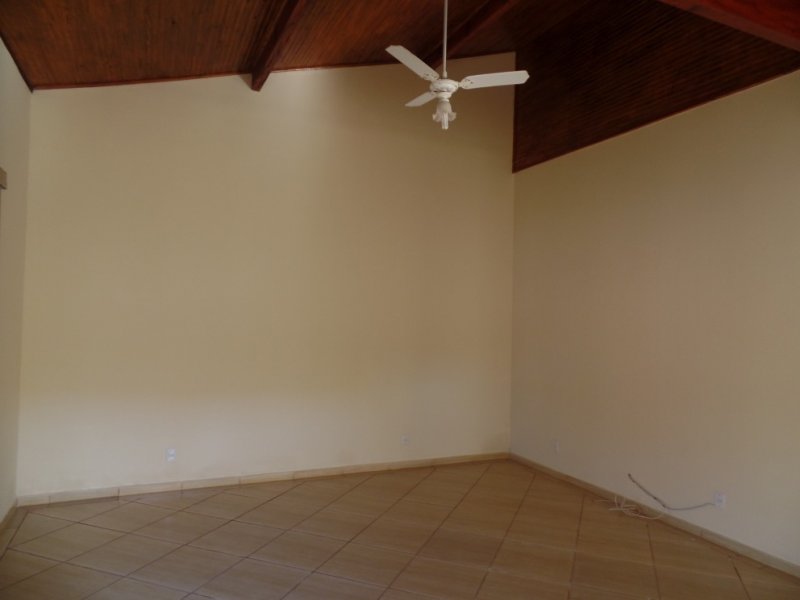 Casa à venda CENTRO com 218m² e 4 quartos por R$ 515.000 - 1942715779-foto7.jpg