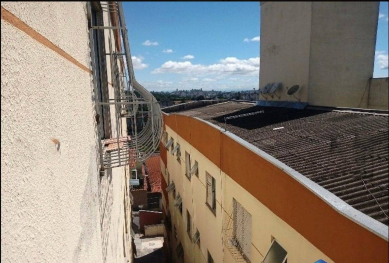 Apartamento à venda Joao Pinheiro com 52m² e 2 quartos por R$ 180.000 - 615598787-screenshot-2022-11-16-19-59-14-103-edit-com.jpg